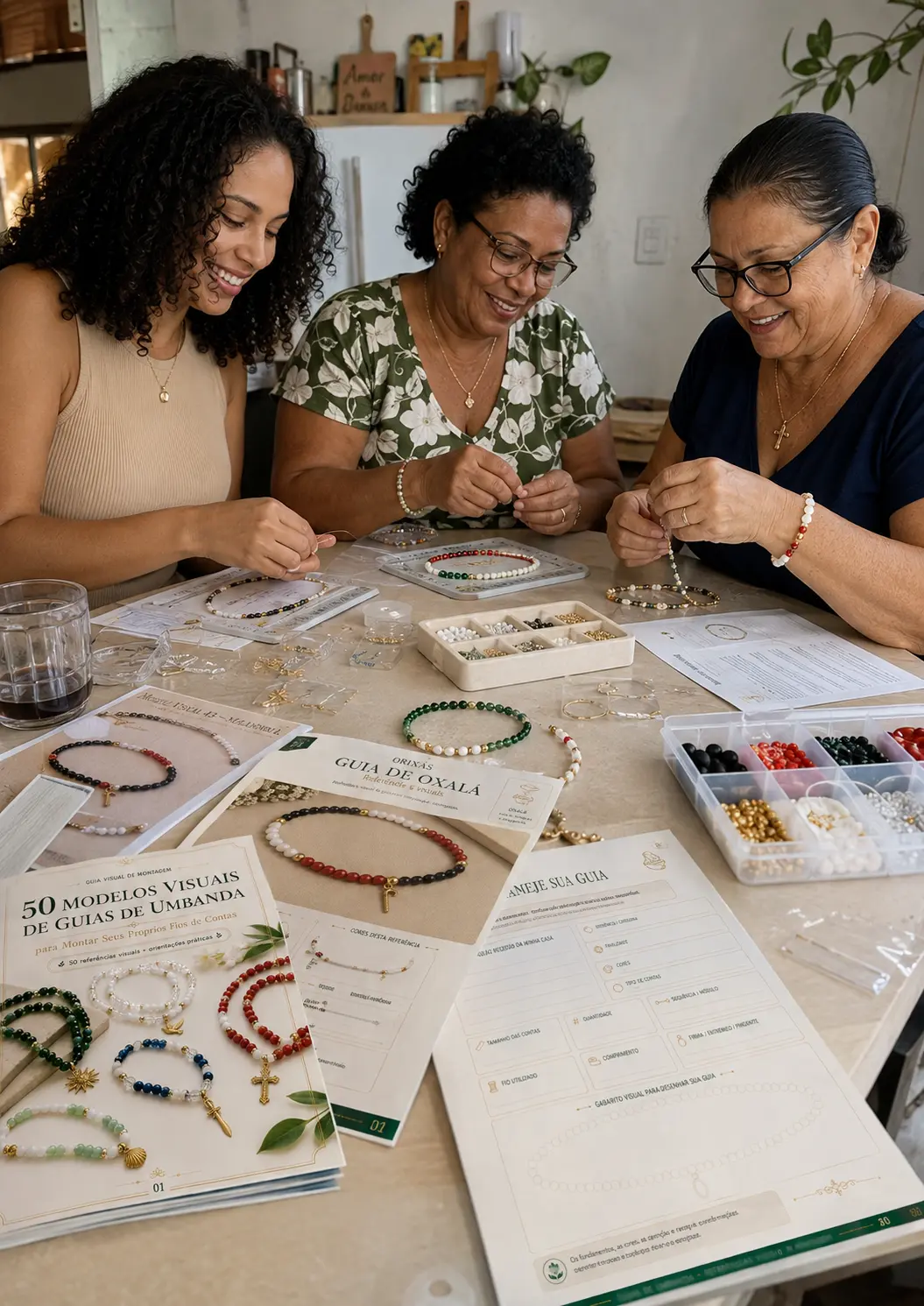 Montagem de guias com o material visual aberto sobre a mesa